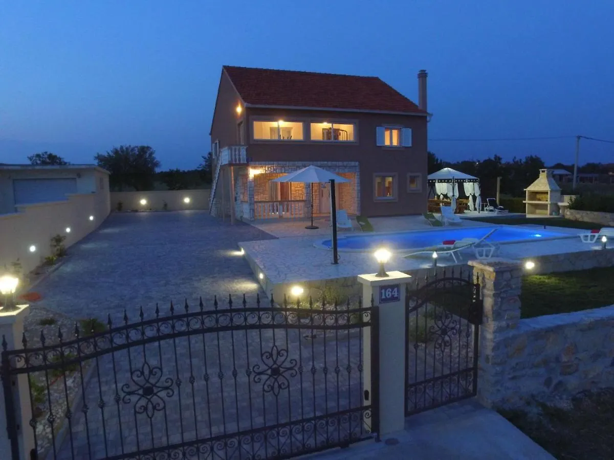 Holiday Home Frane By Interhome Lisane Tinjske Croatia
