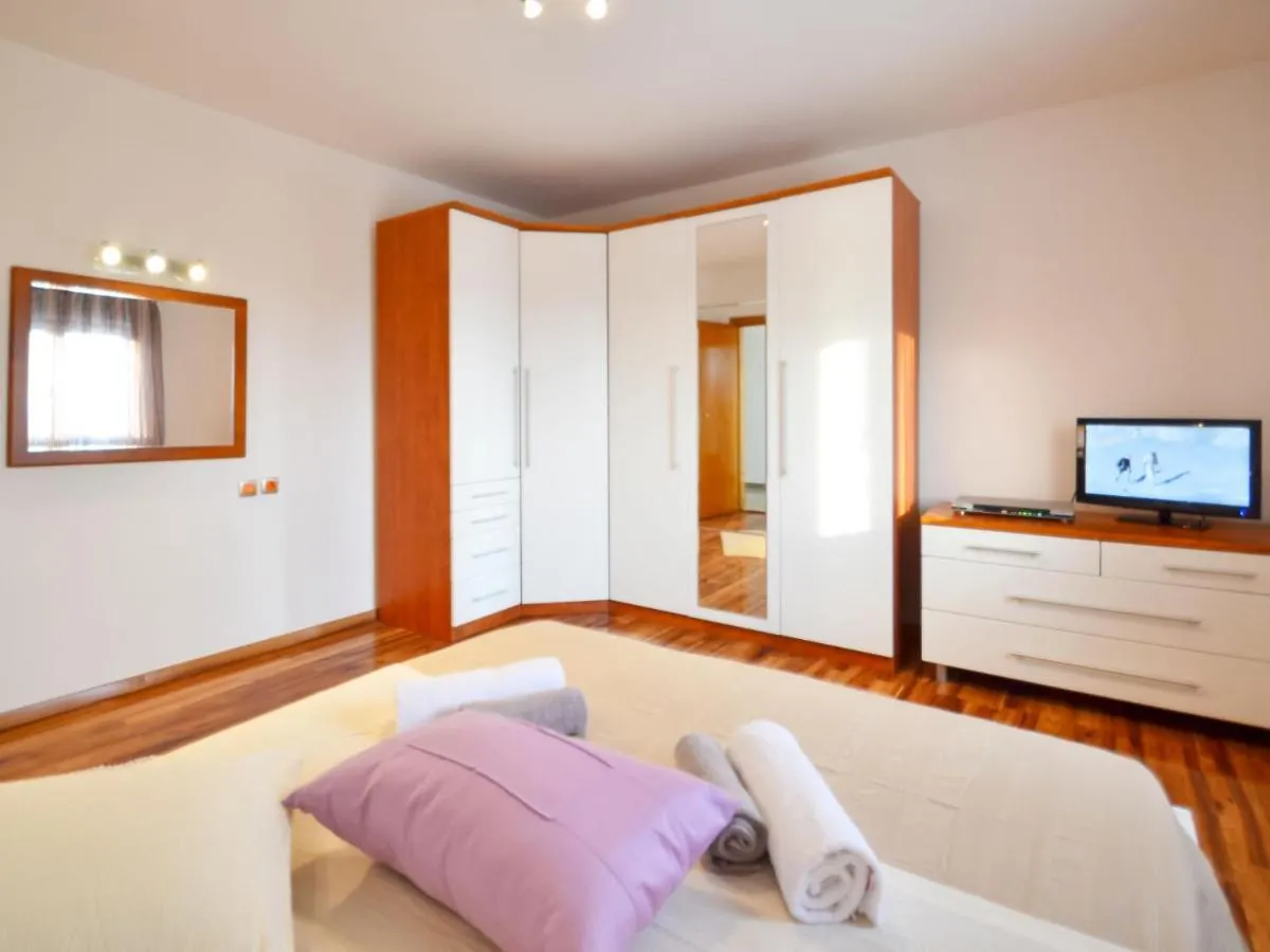 Holiday Home Frane By Interhome Lisane Tinjske