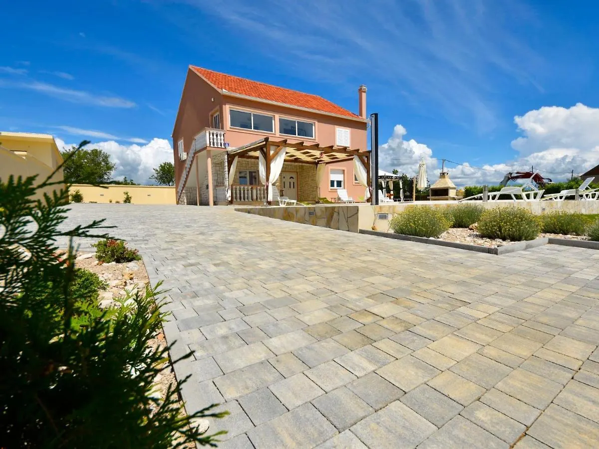 Holiday Home Frane By Interhome Lisane Tinjske 克罗地亚